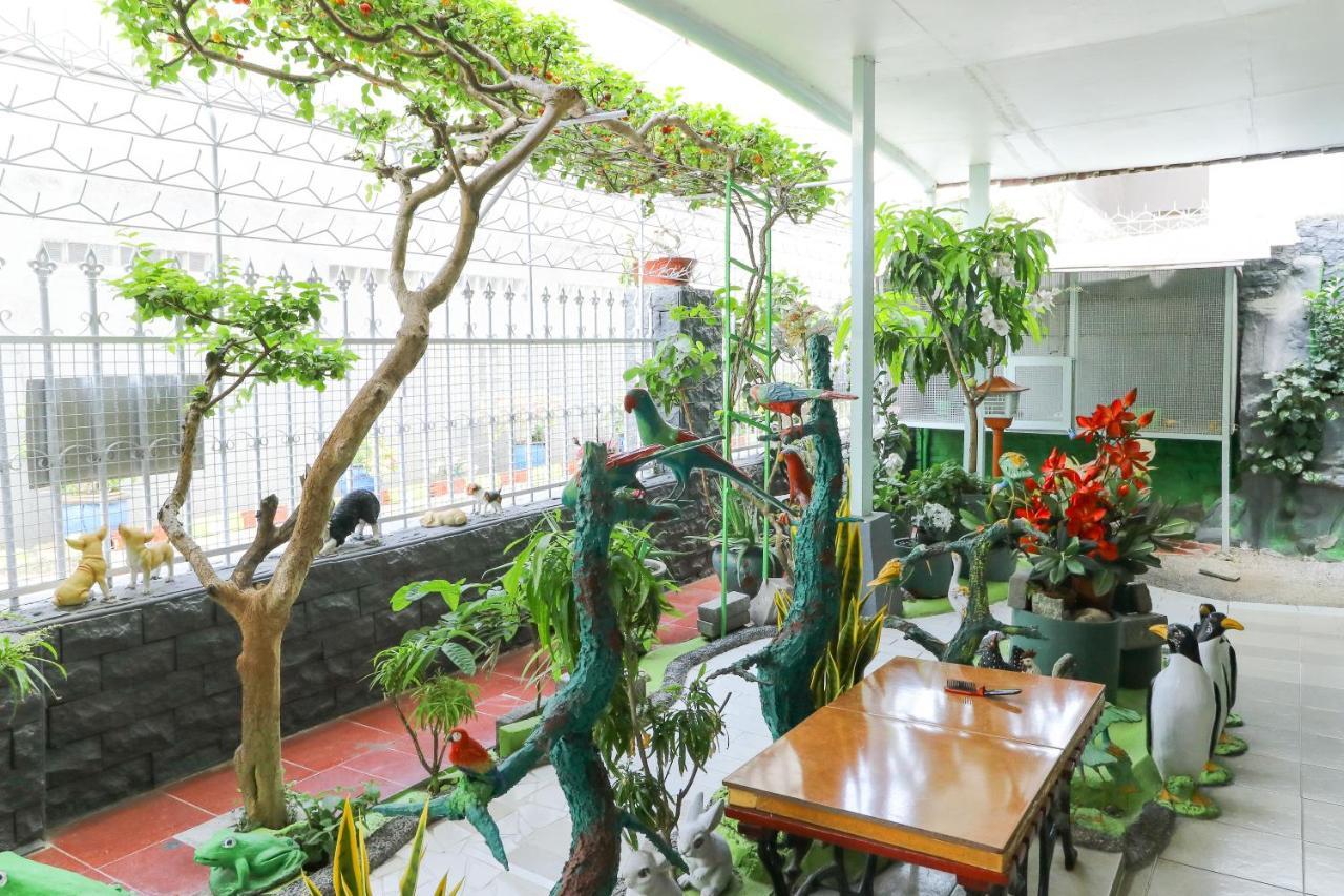 Emy'S Guesthouse Jenggrik Ngoại thất bức ảnh
