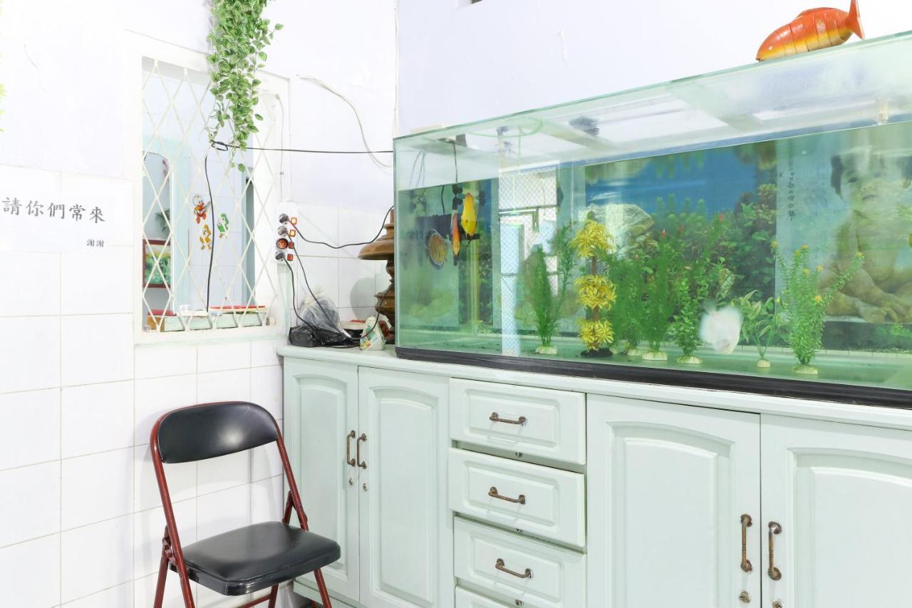 Emy'S Guesthouse Jenggrik Ngoại thất bức ảnh